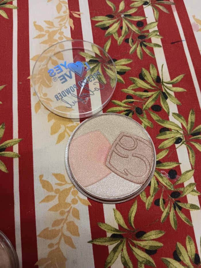 Poudre 4en1 - photo numéro 3