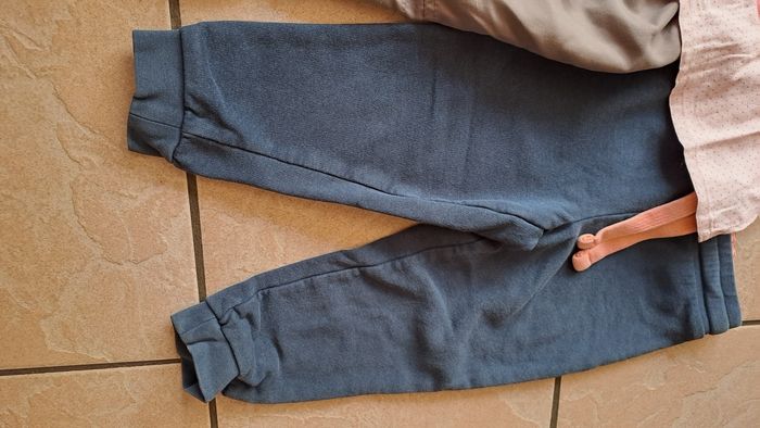 Lot 18 mois fille - photo numéro 4