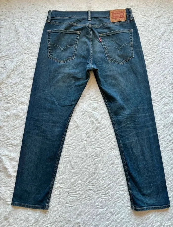 Jean Levi’s homme 502 slim Taper fuselé W33 L30 (42‑44 FR / L) Bleu foncé délavé État très bon - photo numéro 12
