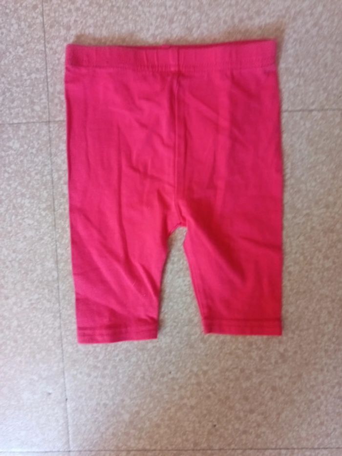 Un pantacourt 12 mois