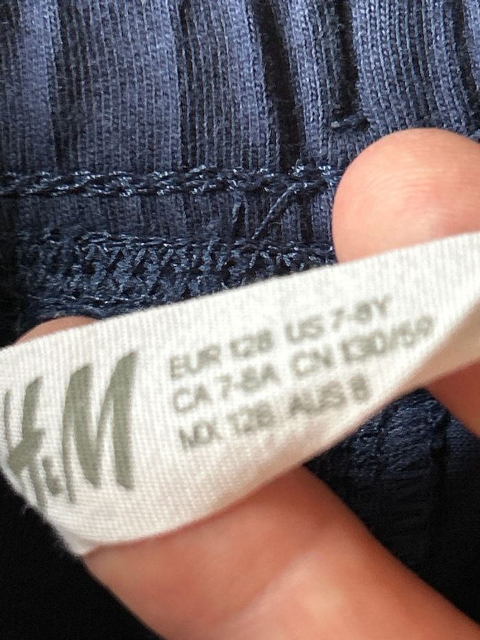 Short /bermuda 7-8 ans garçon neuf H&M - photo numéro 4