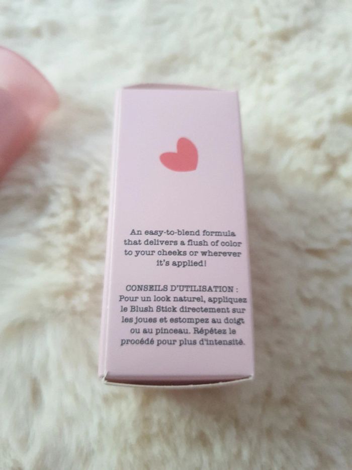 Neuf blush en stick marque Sophie + mabelle - photo numéro 3