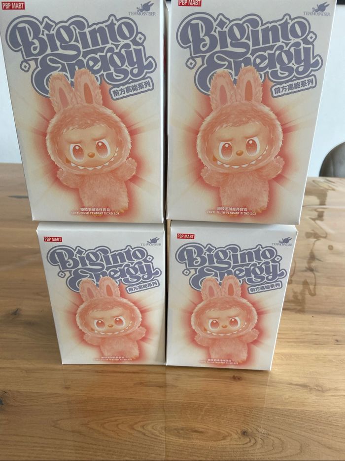 4 labubu neuf