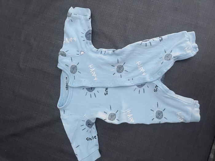 Pyjama bébé 1 mois sans pied