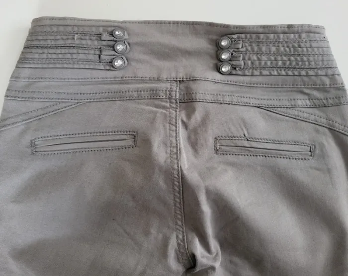 Jean gris - taille 34 - photo numéro 4