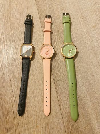 Lot montre femme tendance cadeau réglable bijoux fantaisies
