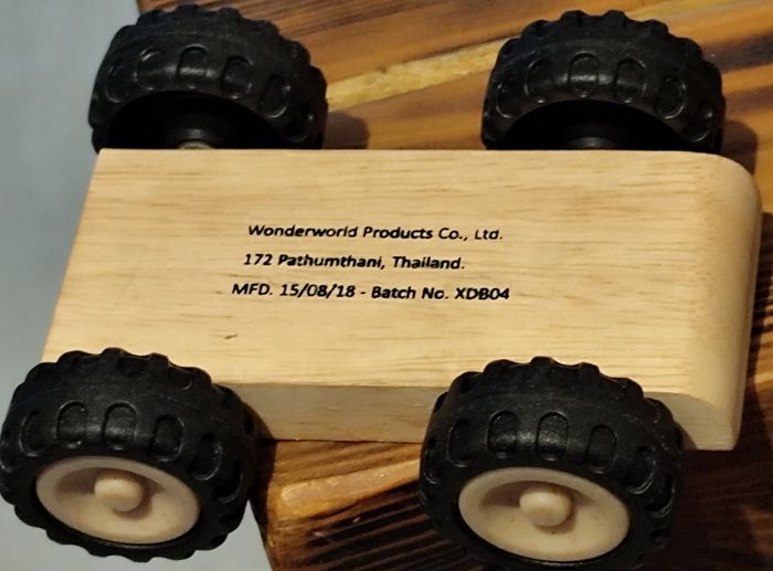 Chargeur frontal Wonderworld en bois – Jouet écologique et durable - photo numéro 7