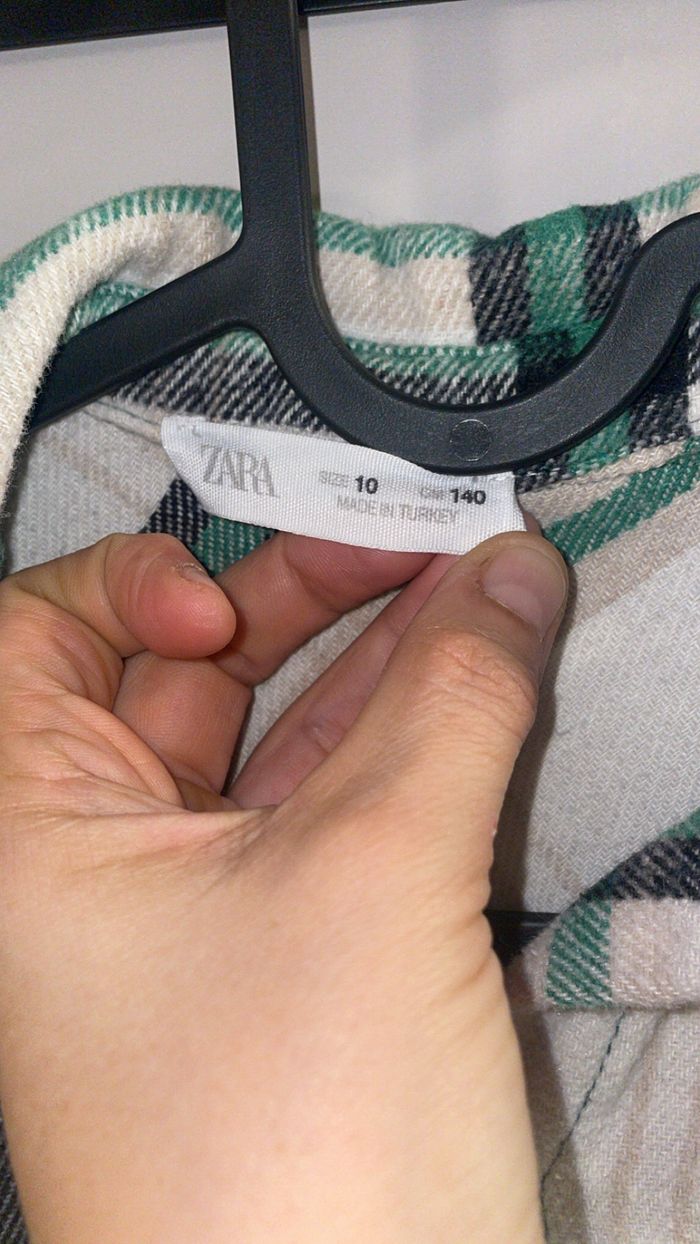 Chemise Zara à carreaux rayés – Taille 140 (10 ans) - photo numéro 2