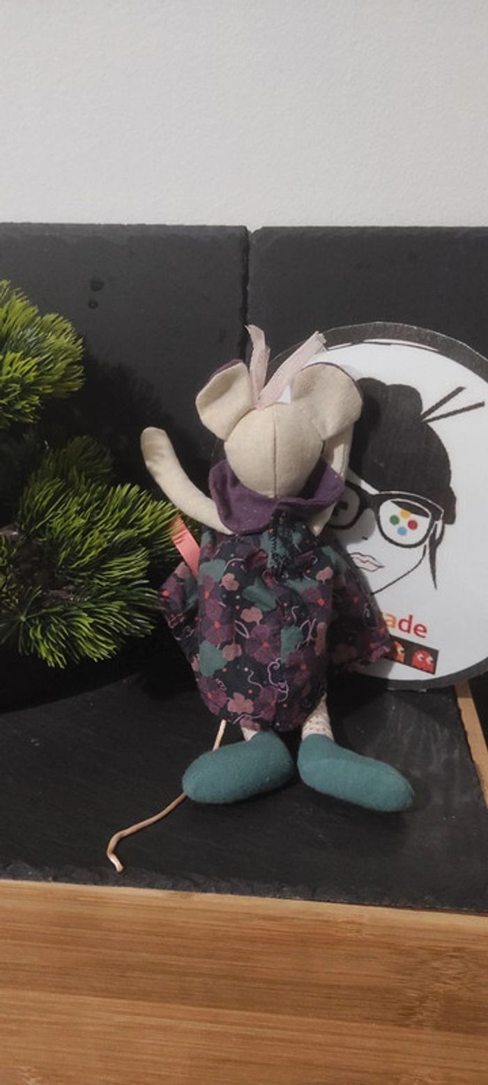 peluche doudou souris Sissi Il était une Fois Moulin Roty violet fleur Rose Vert - photo numéro 2