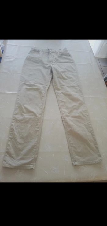Pantalon beige taille 40