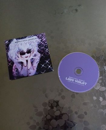 CD 2 titres / Single Lady Violet : Beautiful world