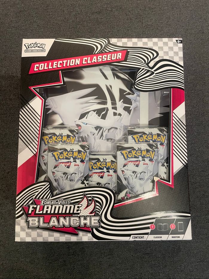 Classeur Pokémon 10.5 flamme blanche