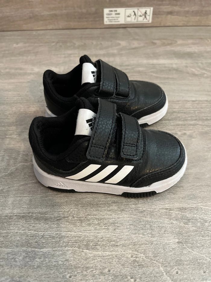 Basket adidas