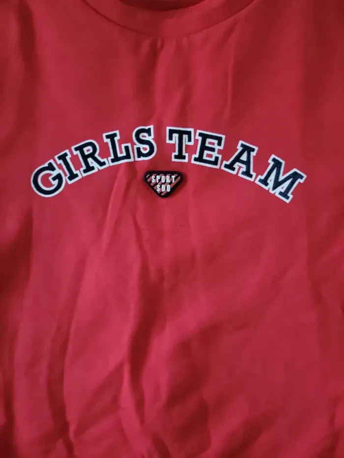 Pull taille 9/10 ans - photo numéro 2