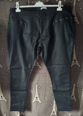 Jean noir style cuir taille 54