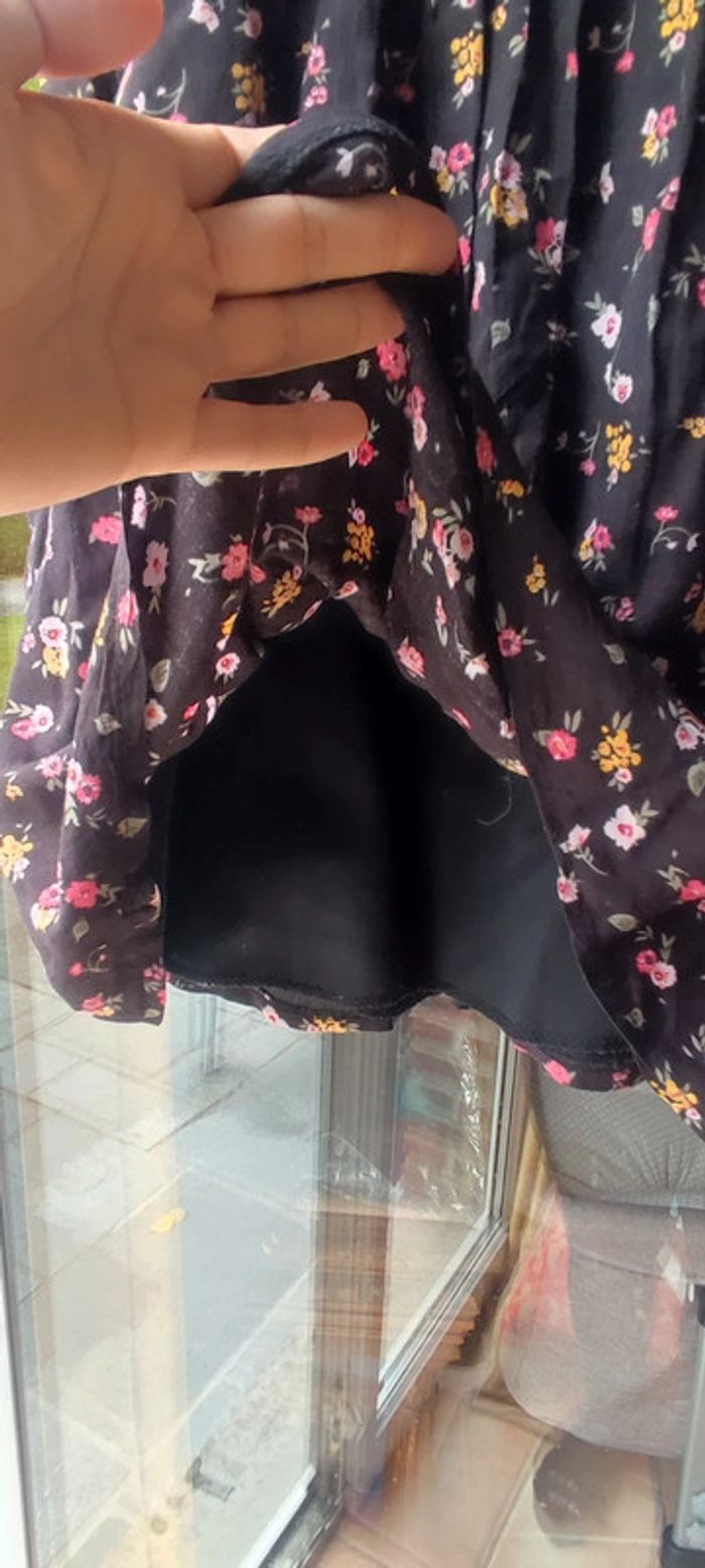 Jolie robe fluide à fleurs 6ans - photo numéro 2