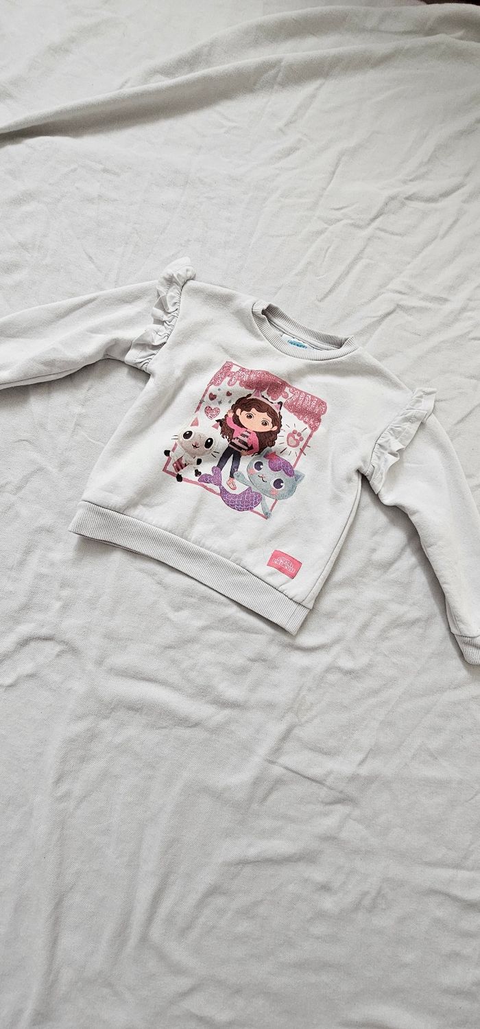 Pull enfant taille 4-5 ans de la marque Gabby's Dollhouse - photo numéro 2