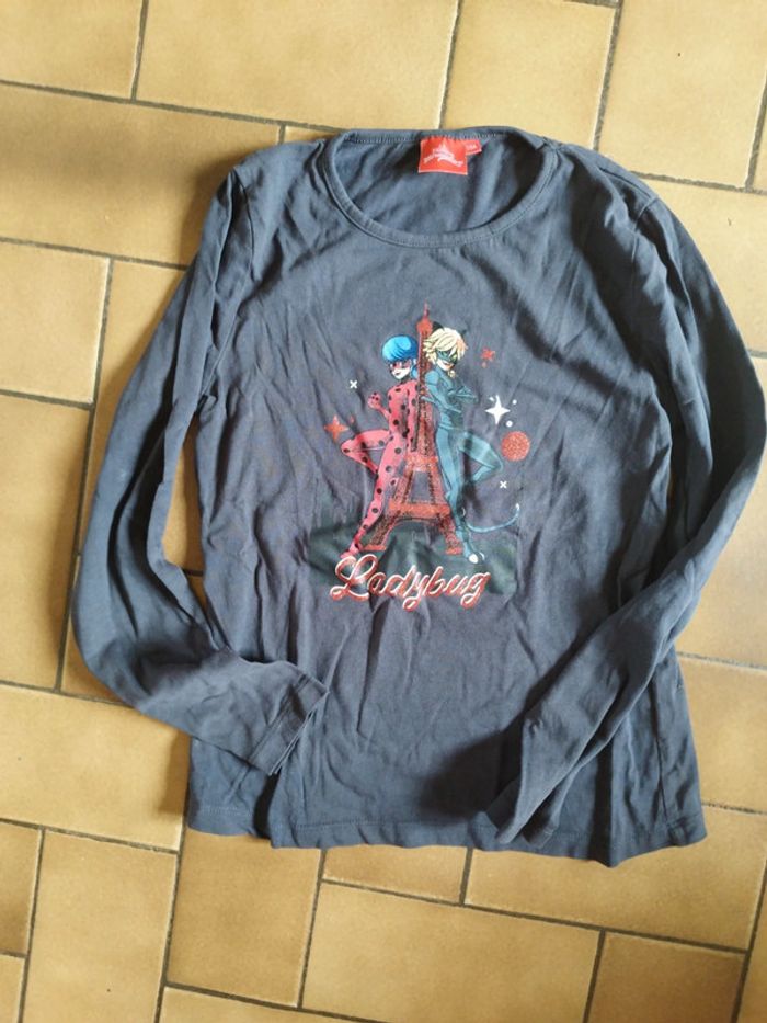 Tee shirt lady bug