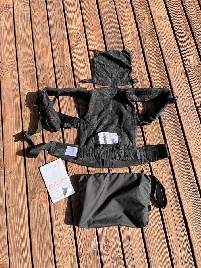 Porte bébé love and carry one + - photo numéro 3