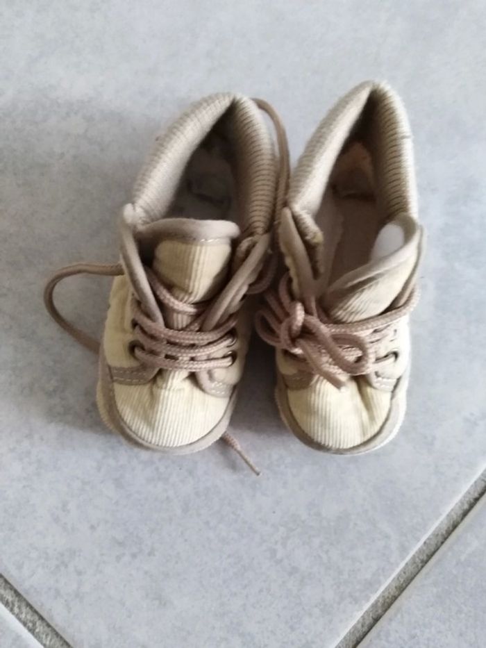 3 paires de chaussures 3 mois - photo numéro 2
