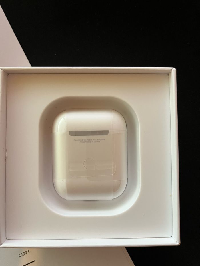 AirPods 2 ème génération - photo numéro 4