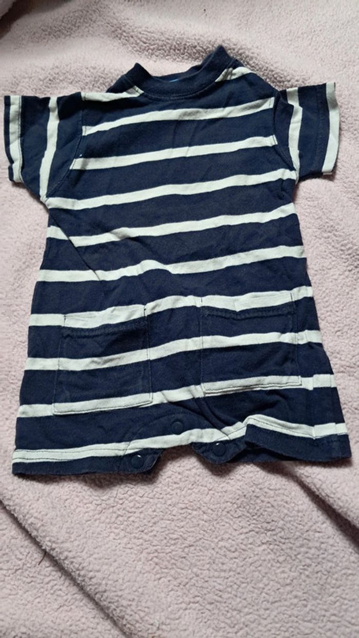 Combishort bout chou 6 mois