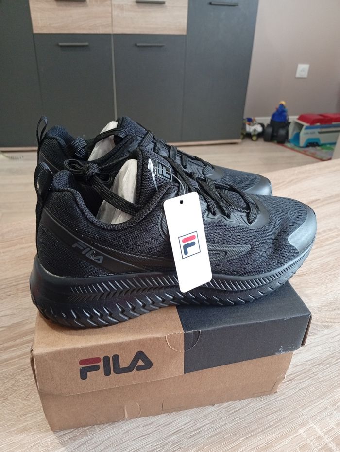 Baskets Fila neuves