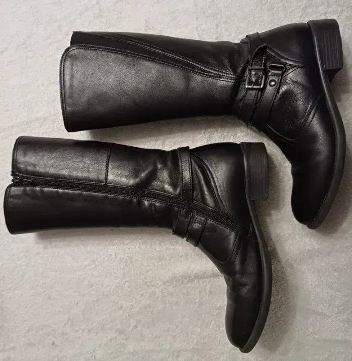 Bottes cuir La Halle pointure 36 (réf perso 83)(familleac72) - photo numéro 3