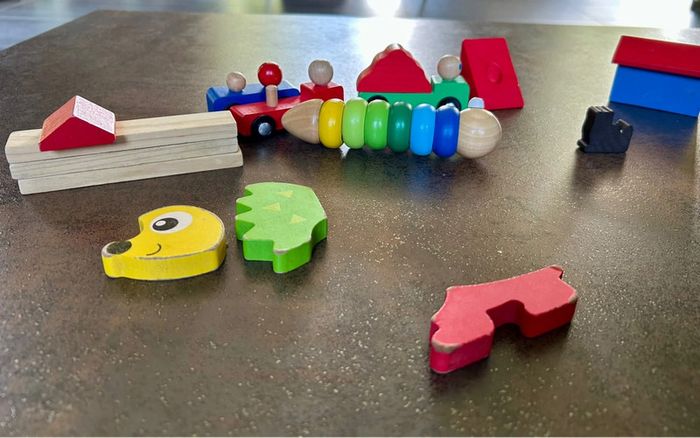 Lot jeux premiers âges en bois - photo numéro 5