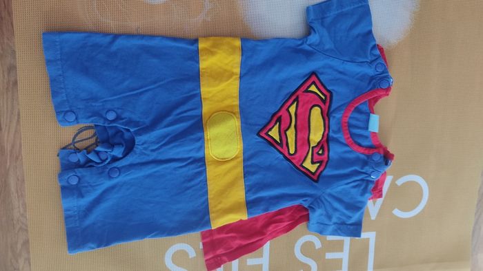Déguisement 9/12 mois super man