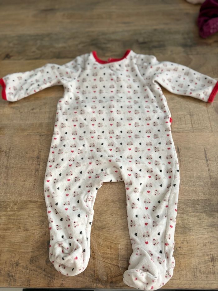 Pyjama rouge - photo numéro 2