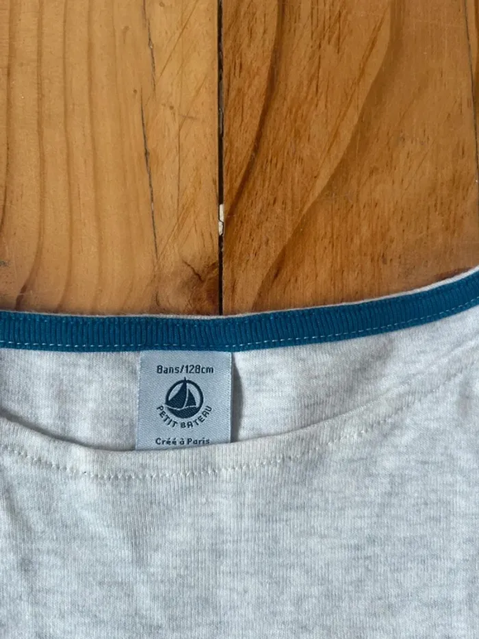 Tee-shirt gris Petit Bateau 8 ans - photo numéro 4