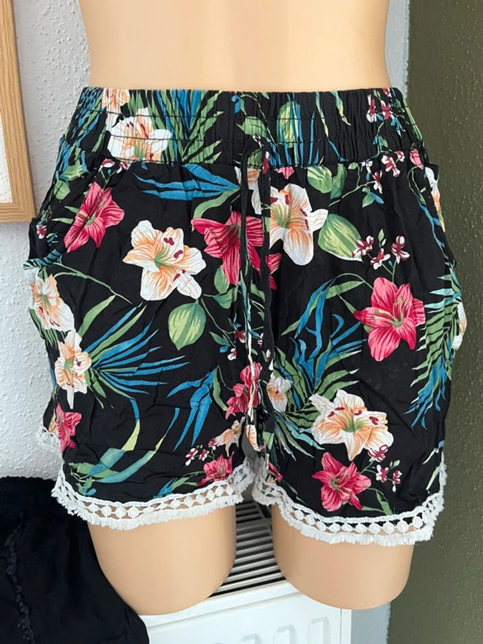 Lot de short fluide taille M - photo numéro 3