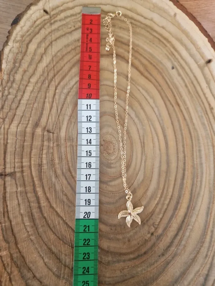 Collier fantaisie doré pendentif petite étoile de mer - photo numéro 3