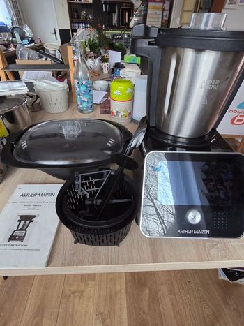 Robot multifonction connecté Arthur Martin my gourmet 