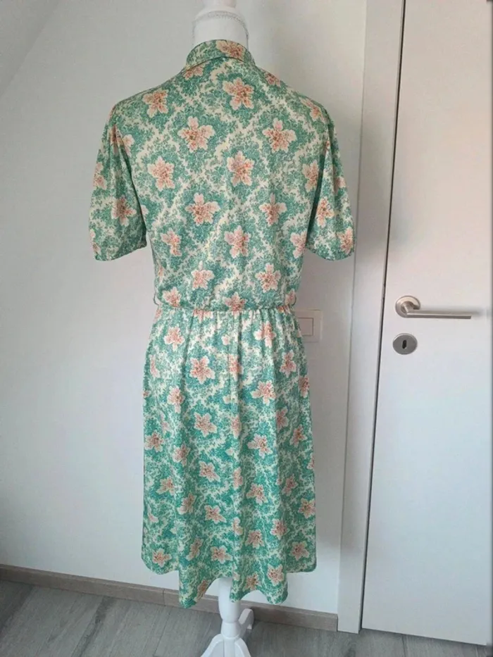 🌸 Robe vintage fleurie fait main – Taille 44 - photo numéro 5