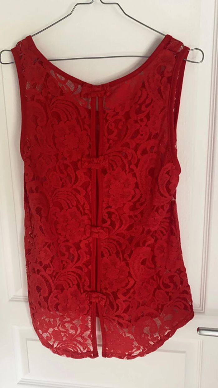 Débardeur en dentelle - photo numéro 2