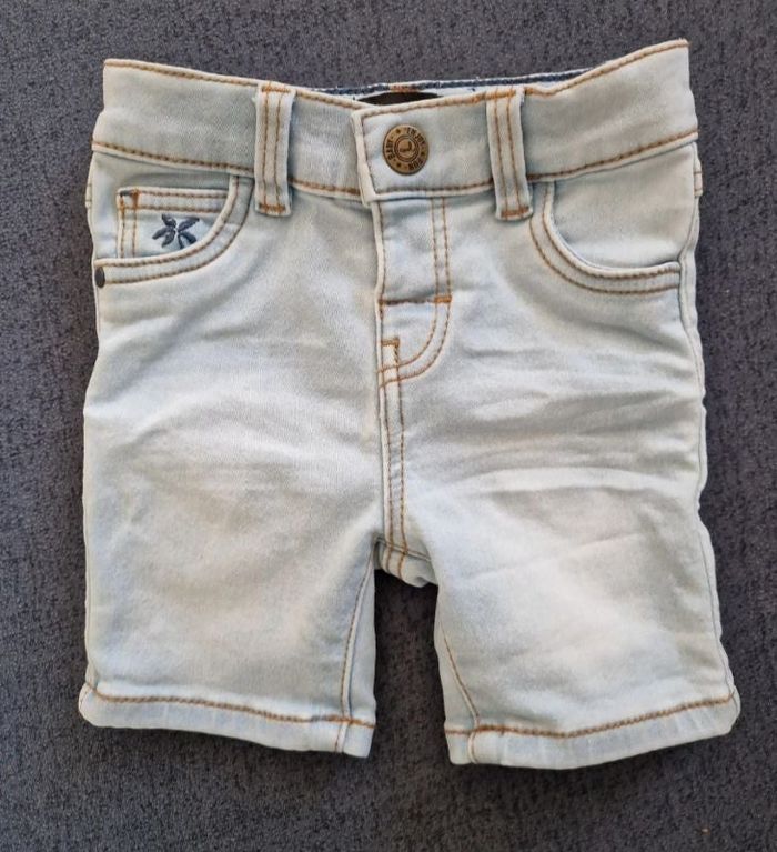 Short 6 mois