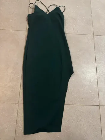 Robe de soirée verte foncé, très bon état, taille L 110cm de longueur