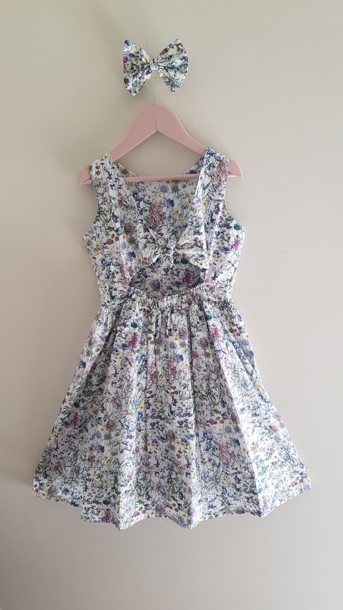 Robe Liberty 8 ans - photo numéro 7
