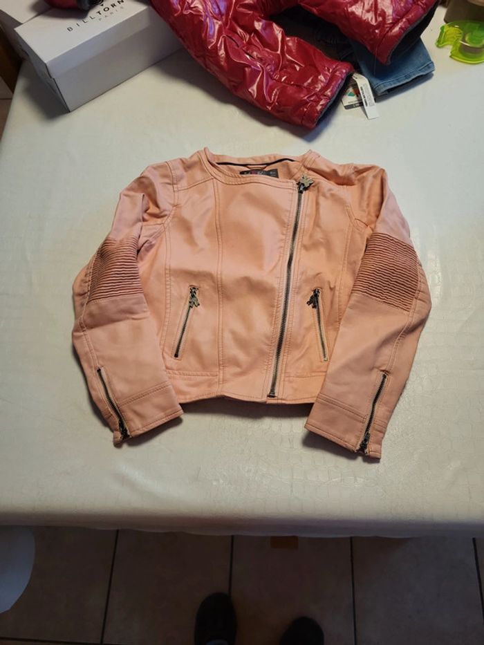 Veste simili rose