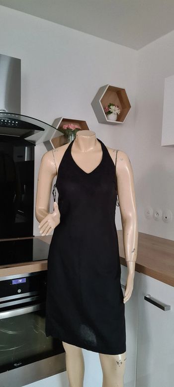 tres jolie robe noir d ete h&m en lin taille 38