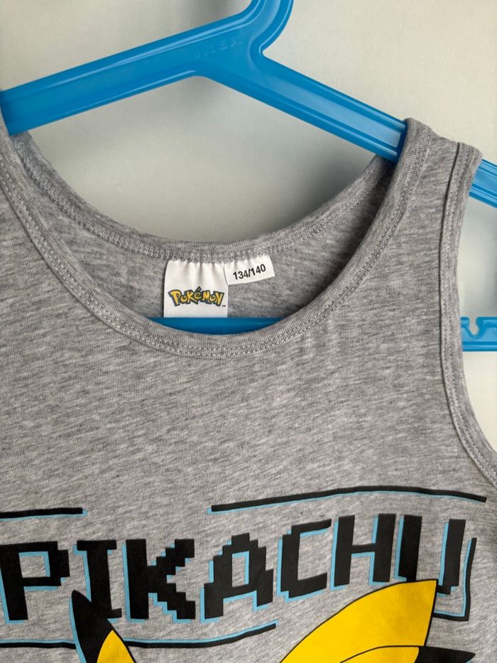 Débardeur pikachu gris garçon neuf taille 8/9ans - photo numéro 3