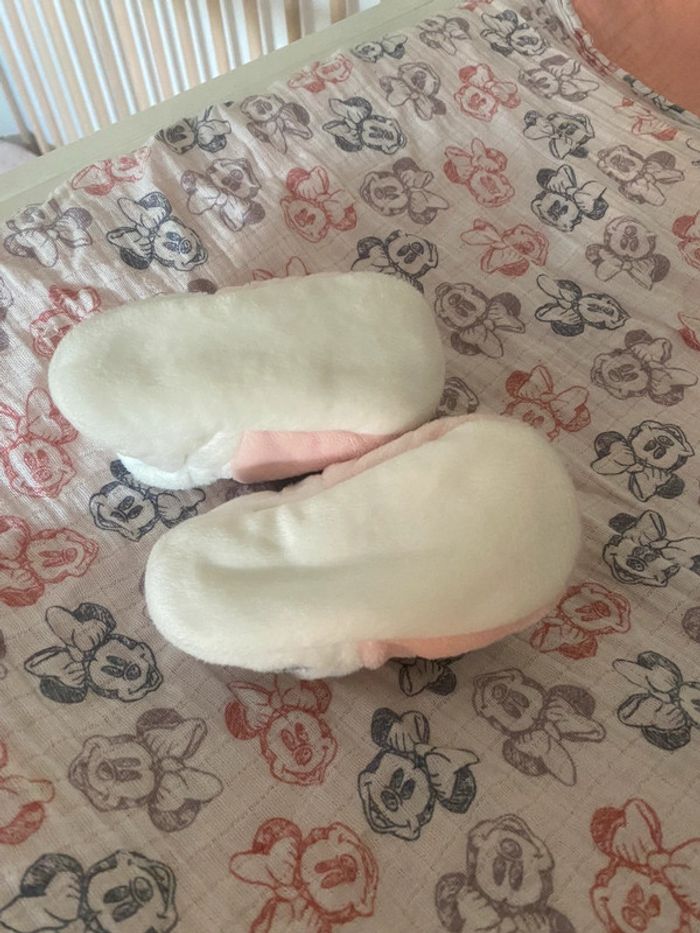 Chaussons Minnie - photo numéro 3