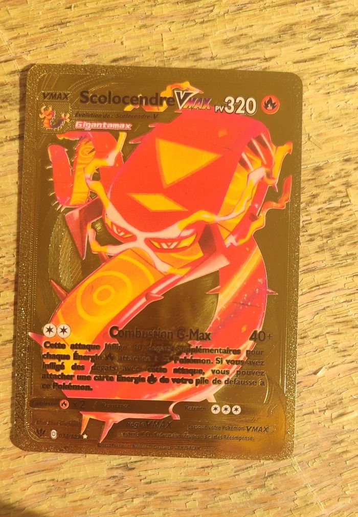 Carte pokémon Scolocendre or