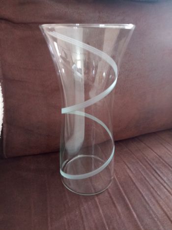 Joli VASE en Verre Transparent pour gros bouquets