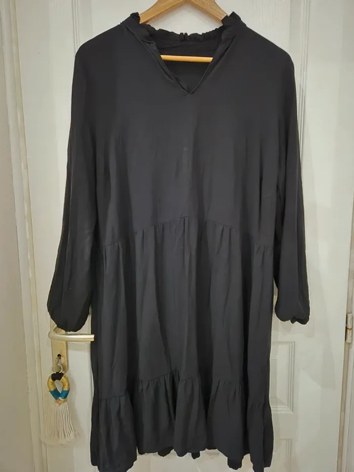 Robe noire 42