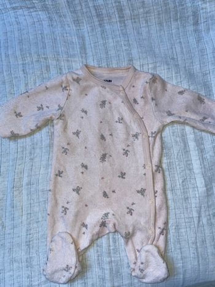 Lot de pyjama pour1 bébé (fille) - photo numéro 4