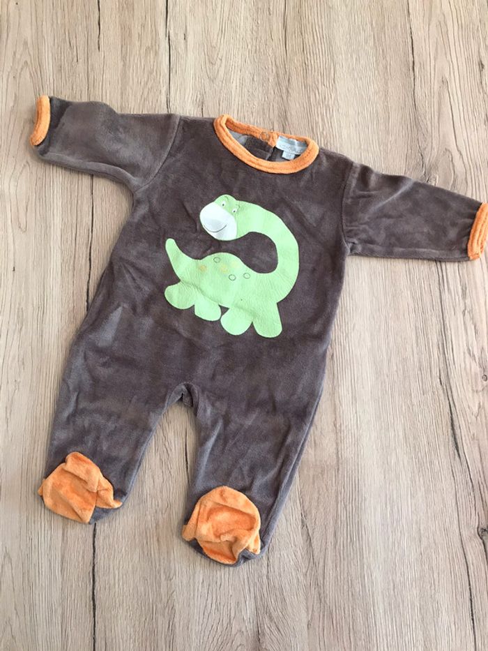 Dors bien motif dinosaure