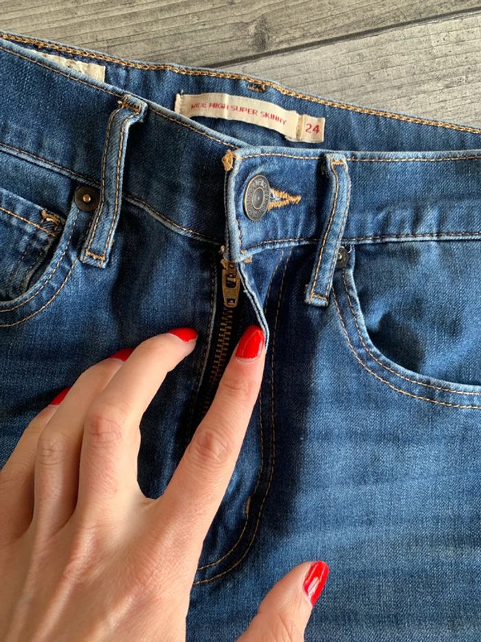 Superbe jeans 👖 - photo numéro 3
